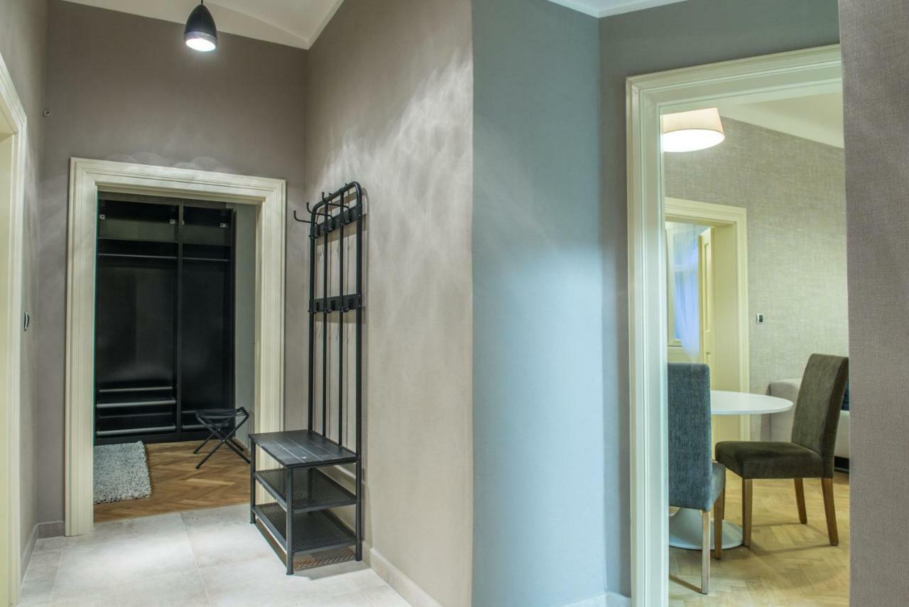 Exclusive 3 Bedroom Top-Notch Flat, Great Location Prága Kültér fotó