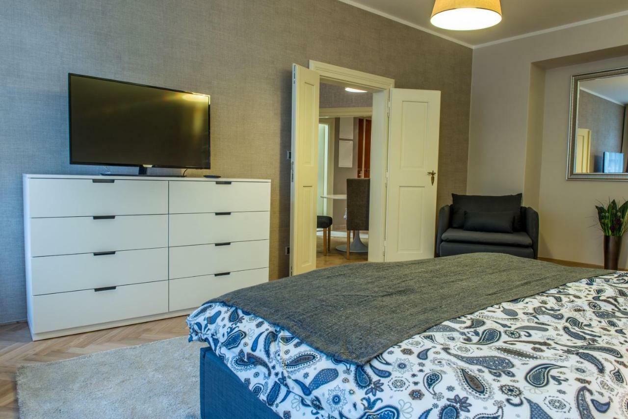 Exclusive 3 Bedroom Top-Notch Flat, Great Location Prága Kültér fotó