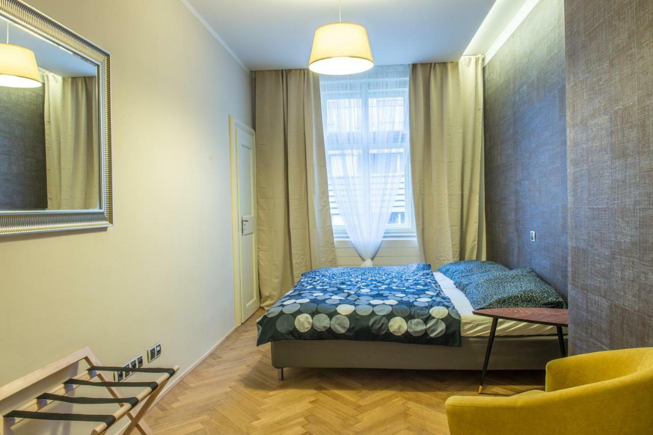 Exclusive 3 Bedroom Top-Notch Flat, Great Location Prága Kültér fotó